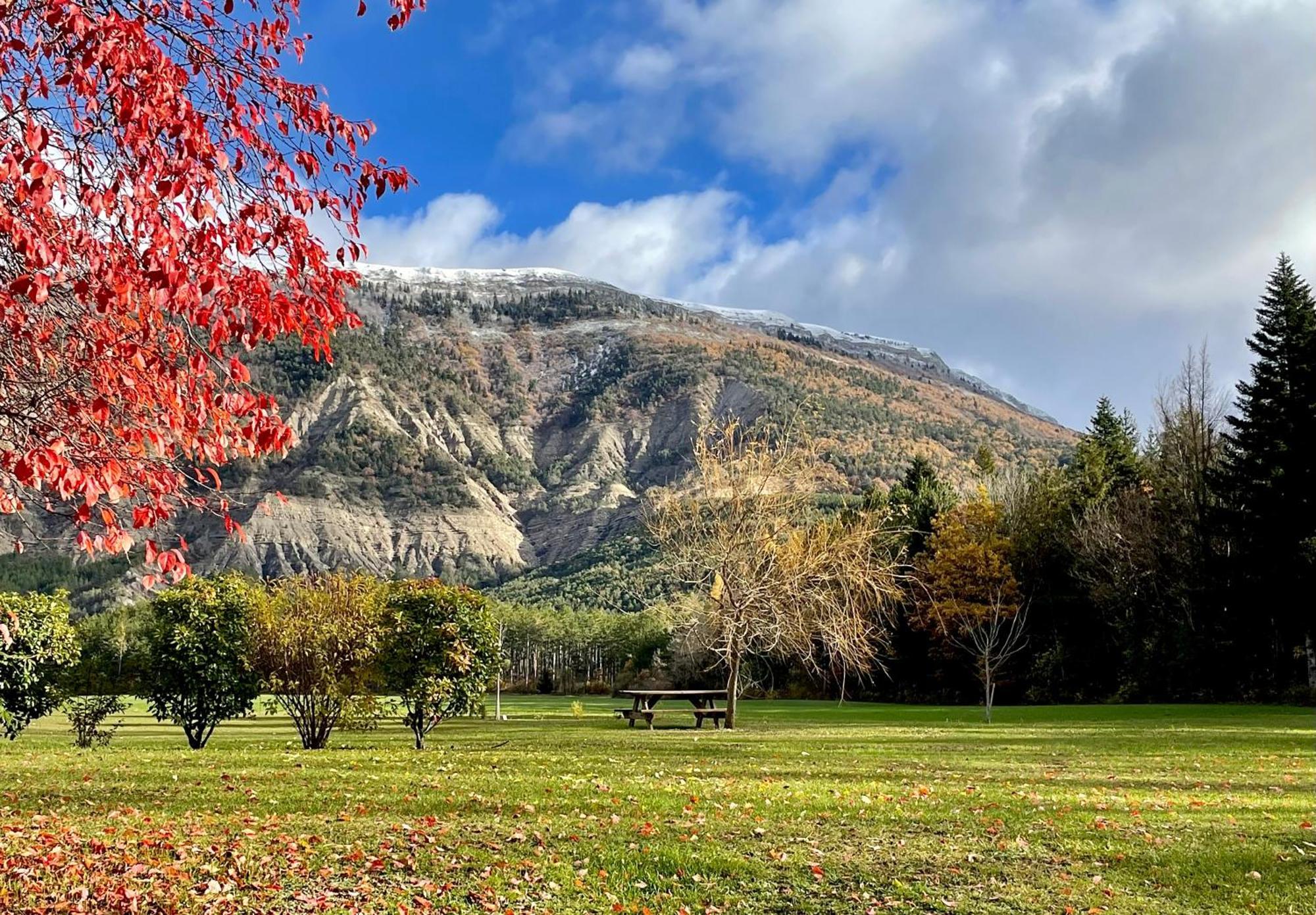 Glamping At Camping La Source Saint-Pierre-d'Argencon Экстерьер фото